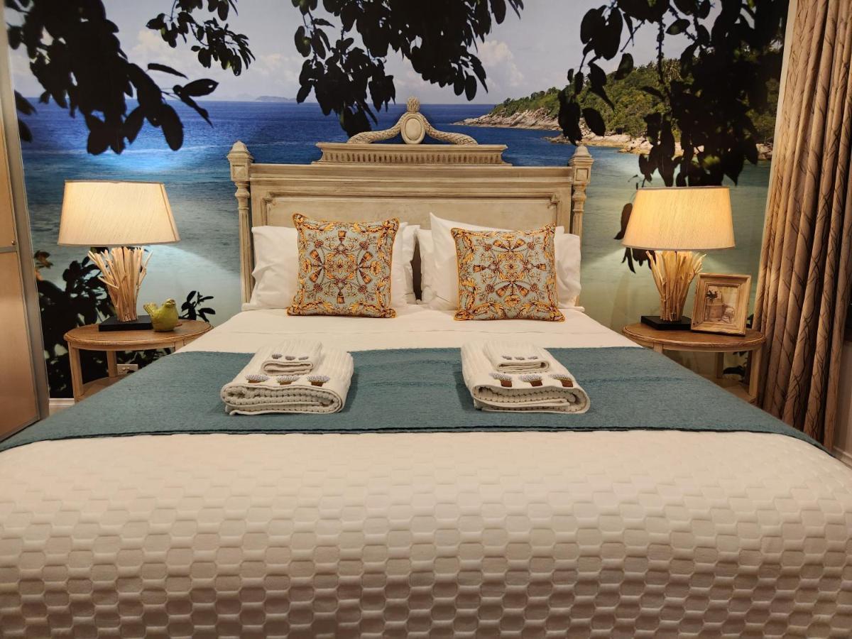 Lavender Manor Bnb Bed and Breakfast Alkimos Εξωτερικό φωτογραφία