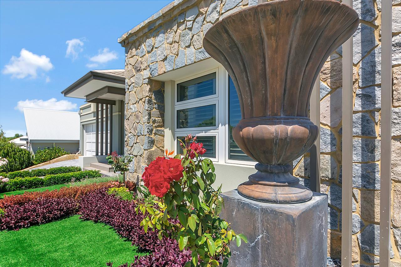 Lavender Manor Bnb Bed and Breakfast Alkimos Εξωτερικό φωτογραφία