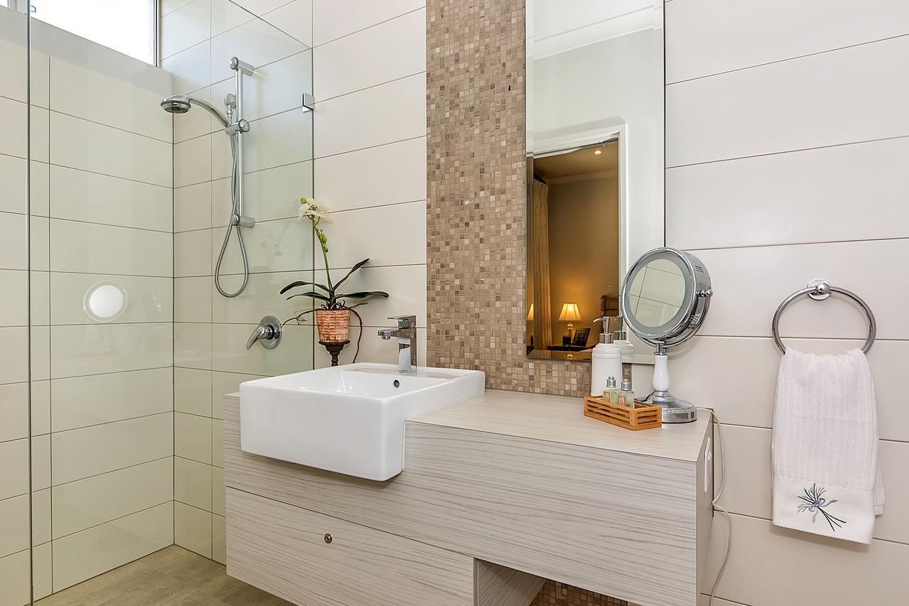 Lavender Manor Bnb Bed and Breakfast Alkimos Εξωτερικό φωτογραφία